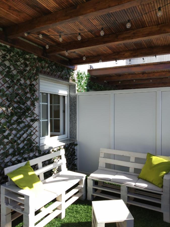 Hostal Stella Del Mare กามาริญาส ภายนอก รูปภาพ